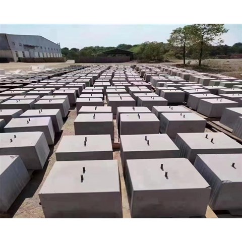 云南光伏墩回收利用：如何處理廢舊光伏面板以降低環(huán)境影響？