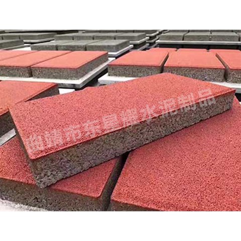 透水磚的孔隙率大小對(duì)其透水和保水性能有怎樣的具體關(guān)聯(lián)？曲靖東星耀水泥制品廠(chǎng)家告訴你